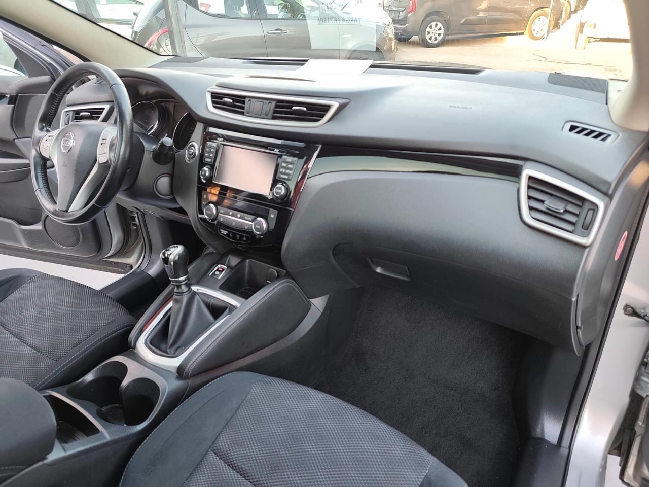 Nissan Qashqai 1.5 dCi 110 CV TETTO PANORAMICO