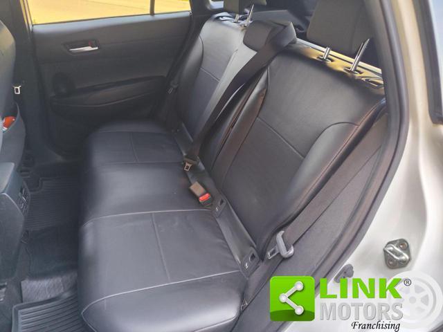 TOYOTA Corolla Cross 2.0 Hybrid 197 CV E-CVT Lounge GARANZIA CASA INCL.