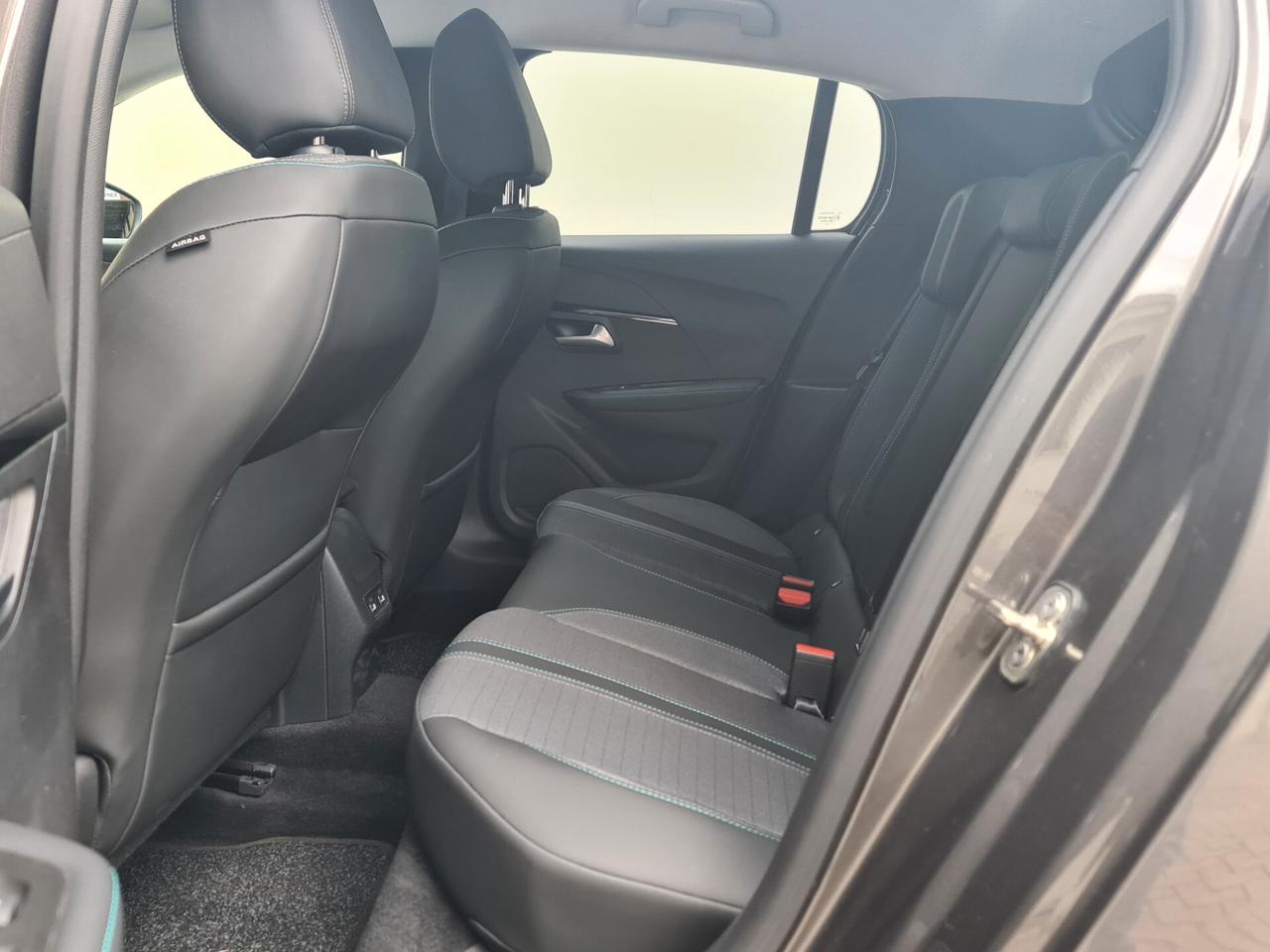 Peugeot 208 BlueHDi 100 5 porte Allure - Unicoprop.