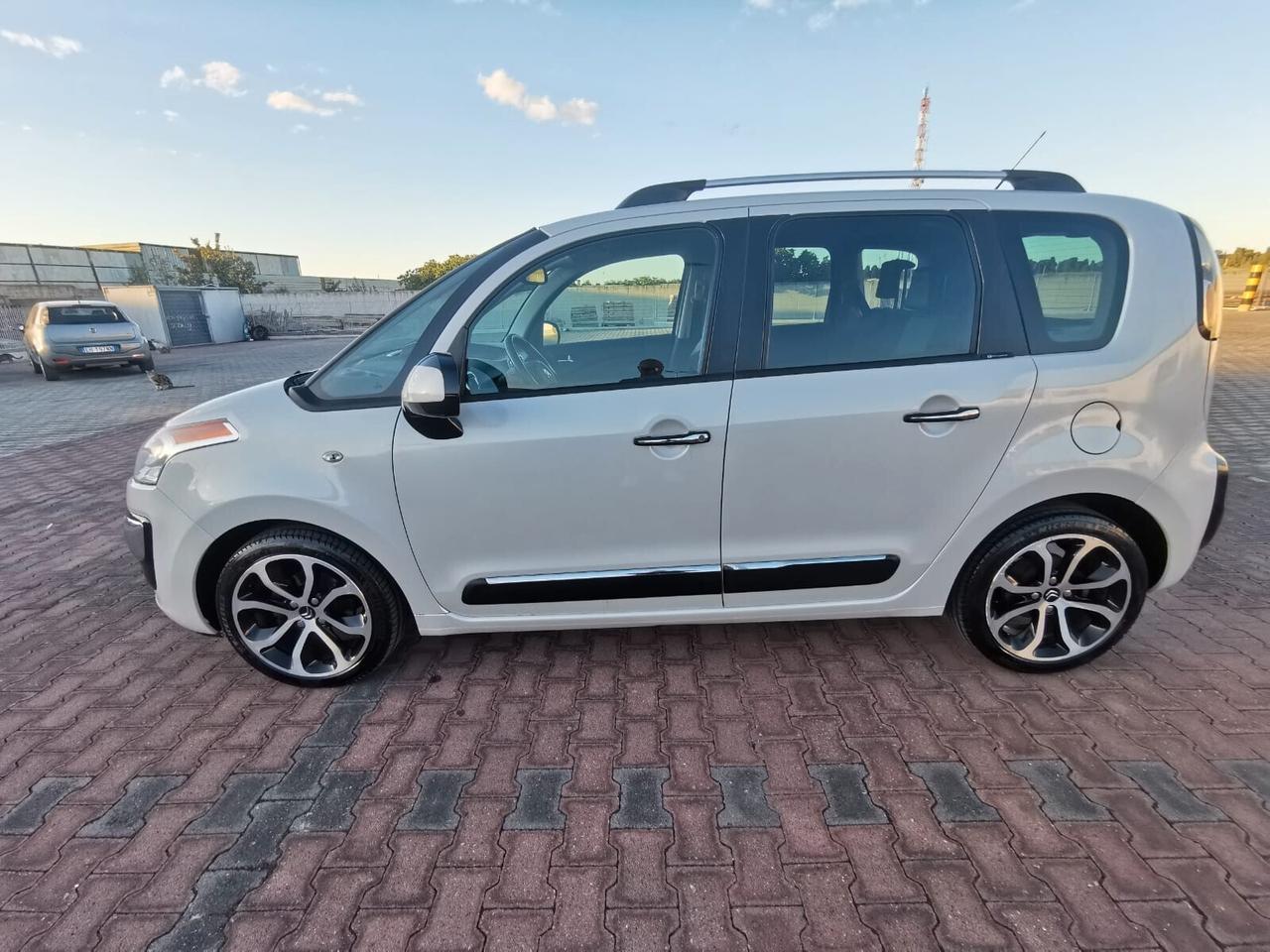 Citroen C3 Picasso 1.6 HDi 90 Exclusive 2013