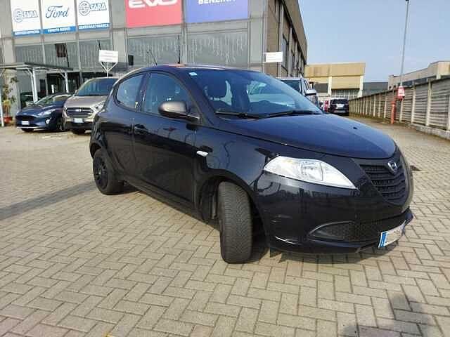 Lancia Ypsilon 1.2 69 CV 5 porte GPL Ecochic Gold