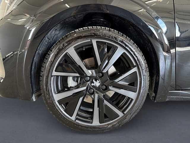 Peugeot 208 1.2 PureTech 130 CV EAT8 GT