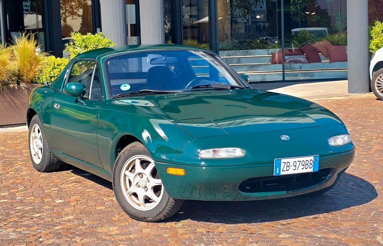 Mazda MX-5 1.8i 16V cat