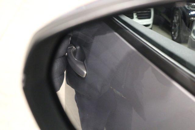 PEUGEOT 3008 BlueHDi 130 S&S Allure "PARI AL NUOVO"