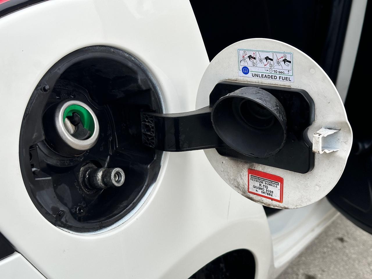 Lancia Ypsilon 0.9 TwinAir 85 CV 5 porte Metano Ecochic Gold