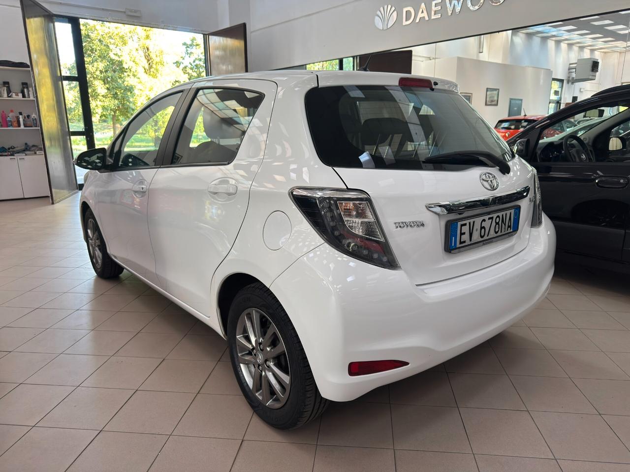 Toyota Yaris 1.0 5 porte Lounge - IL PREZZO PIU' BASSO IN TUTTA BOLOGNA E PROVINCIA!