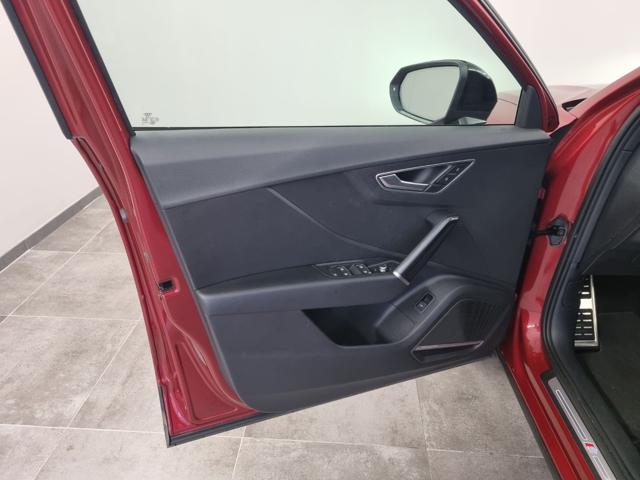 AUDI Q2 35 TDI quattro S tronic S line Edition