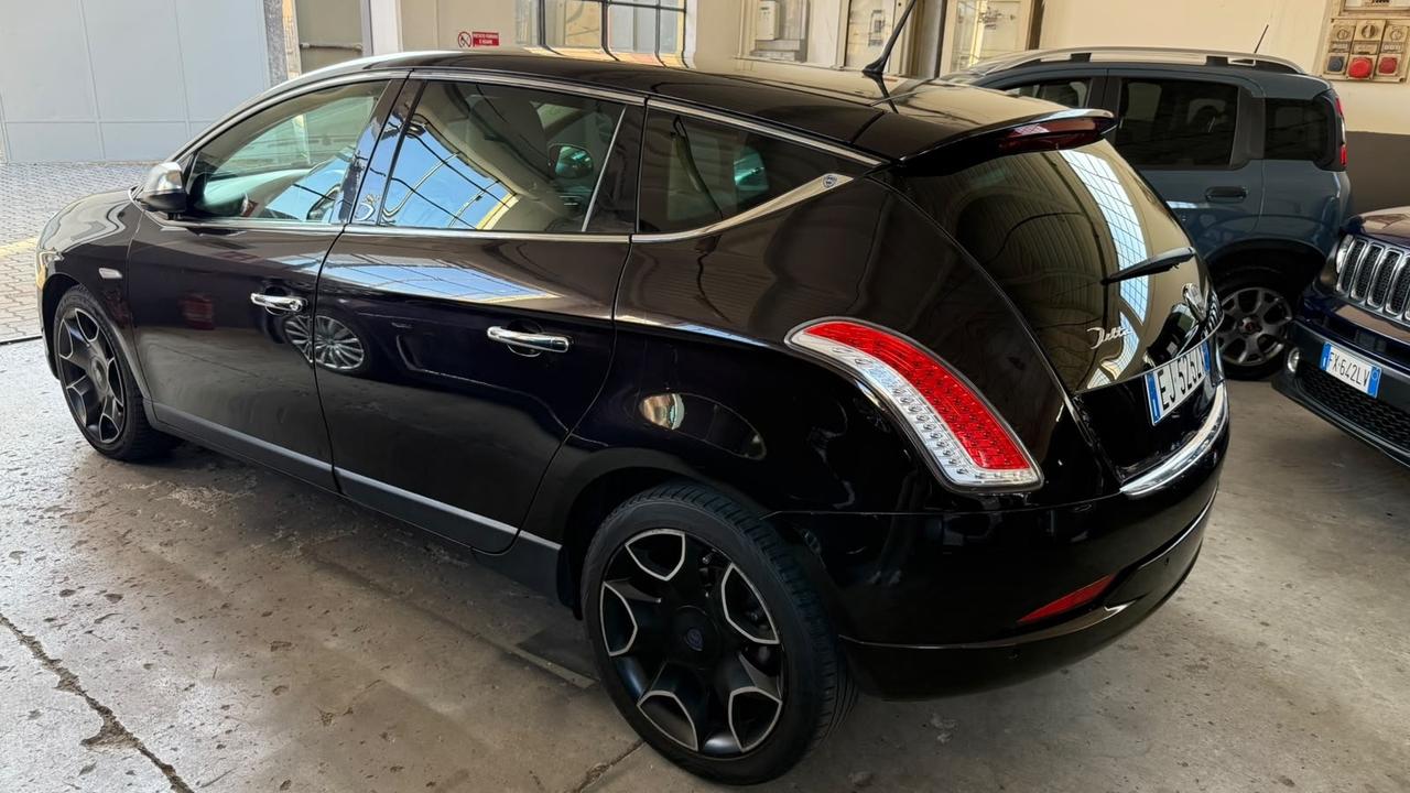 Lancia Delta 1.6 MJT DPF Selectronic Platinum