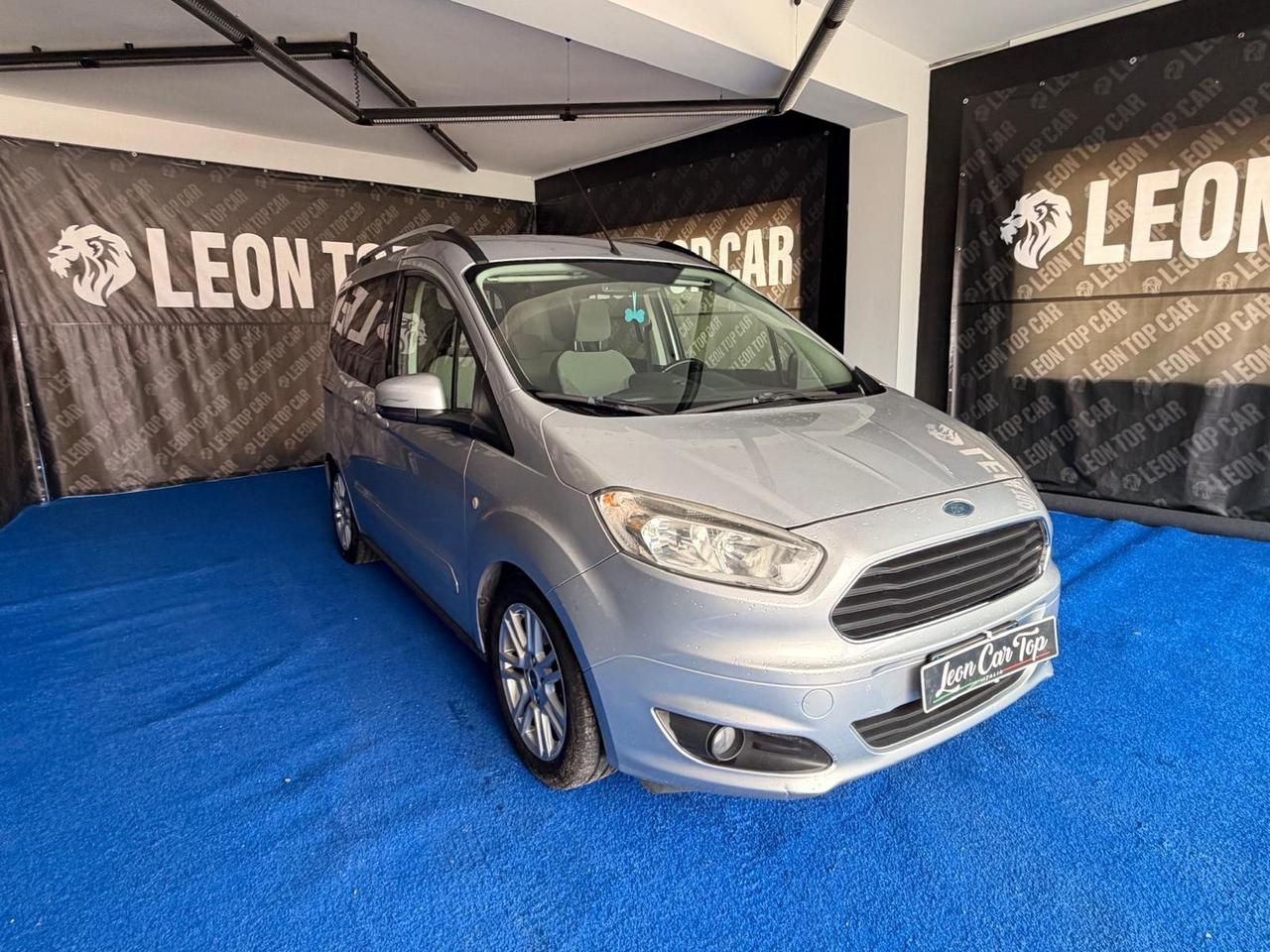 Ford Tourneo Courier 1.5 TDCI 95 CV Titanium