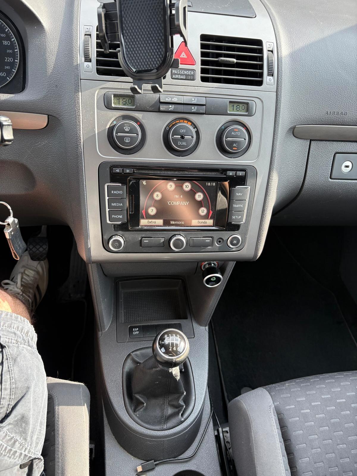 VOLKSWAGEN TOURAN 1.4 TSi HIGHLINE ECOFUEL 150 CV