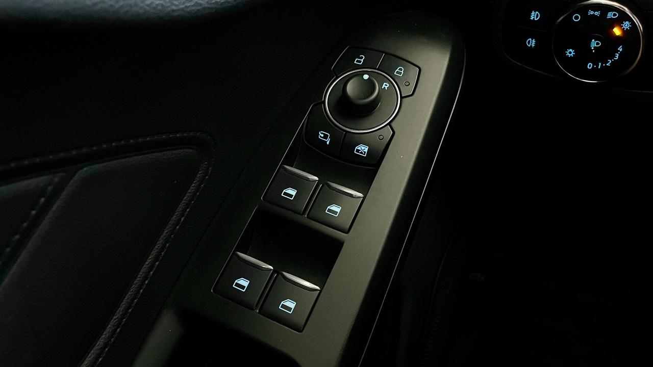 FORD FOCUS 1.5 ACTIVE DESIGN 115 CV - FULL LED, CARPLAY, NEOPATENTATI