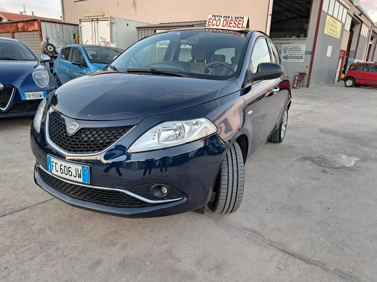 Lancia Ypsilon 1.3 MJT 5 porte S&S Platinum EURO 6