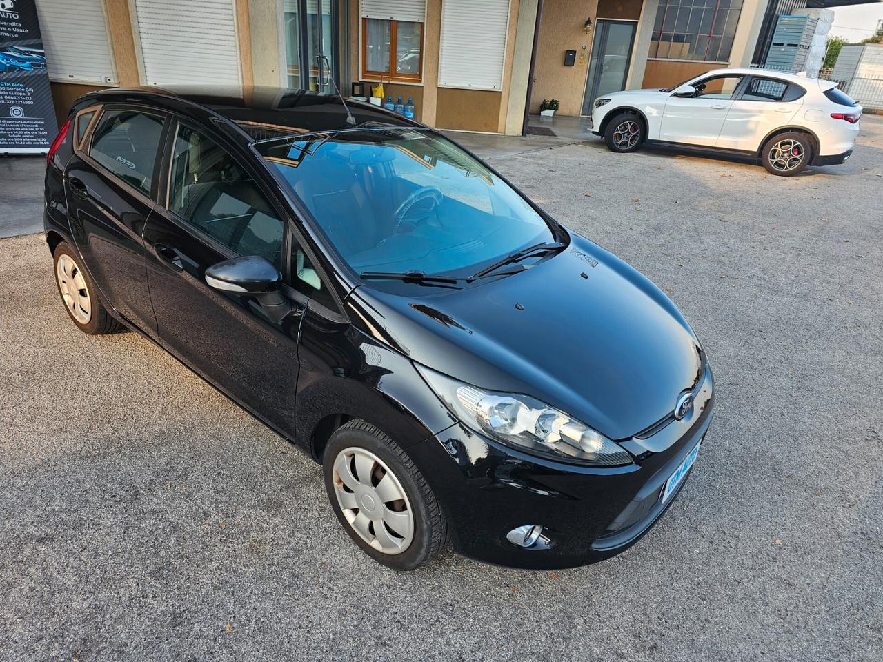 Ford Fiesta 1.2 82 CV 5 porte - Neopatentati