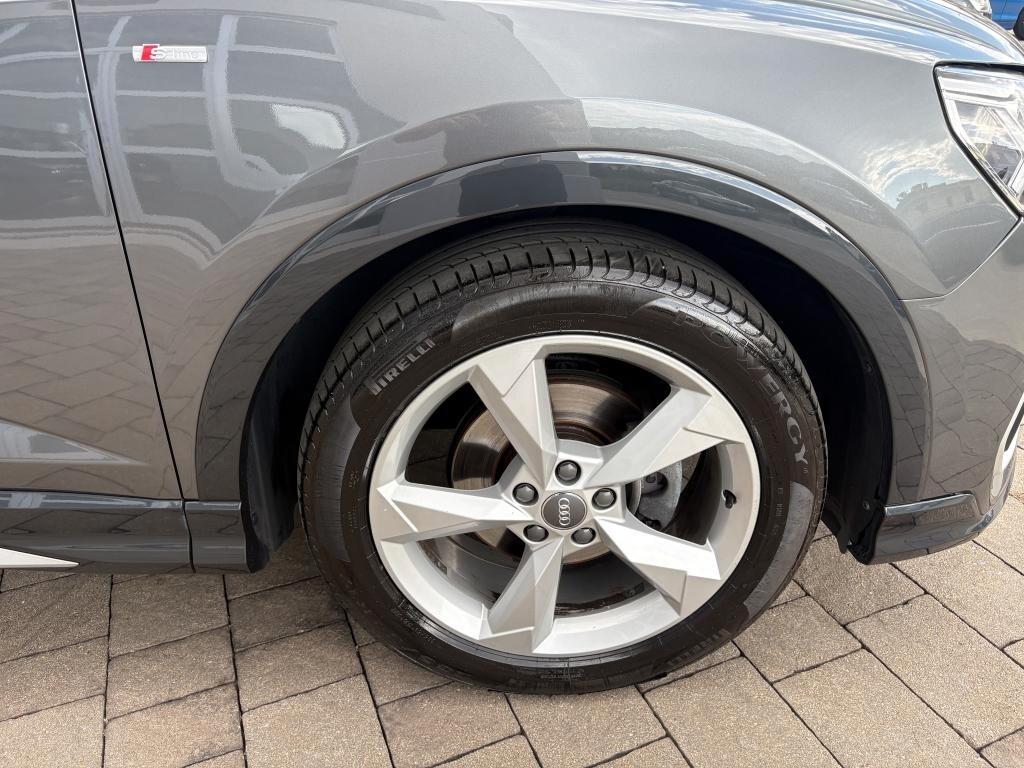 Audi Q3 Sportback 35 TDI 2.0cc 150cv S tronic line edition