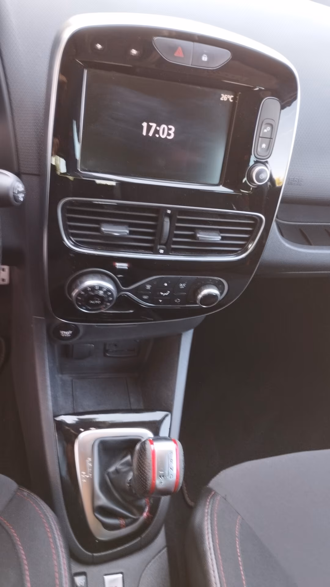 Renault Clio TCe 200CV EDC Start&Stop 5 porte Energy R.S.