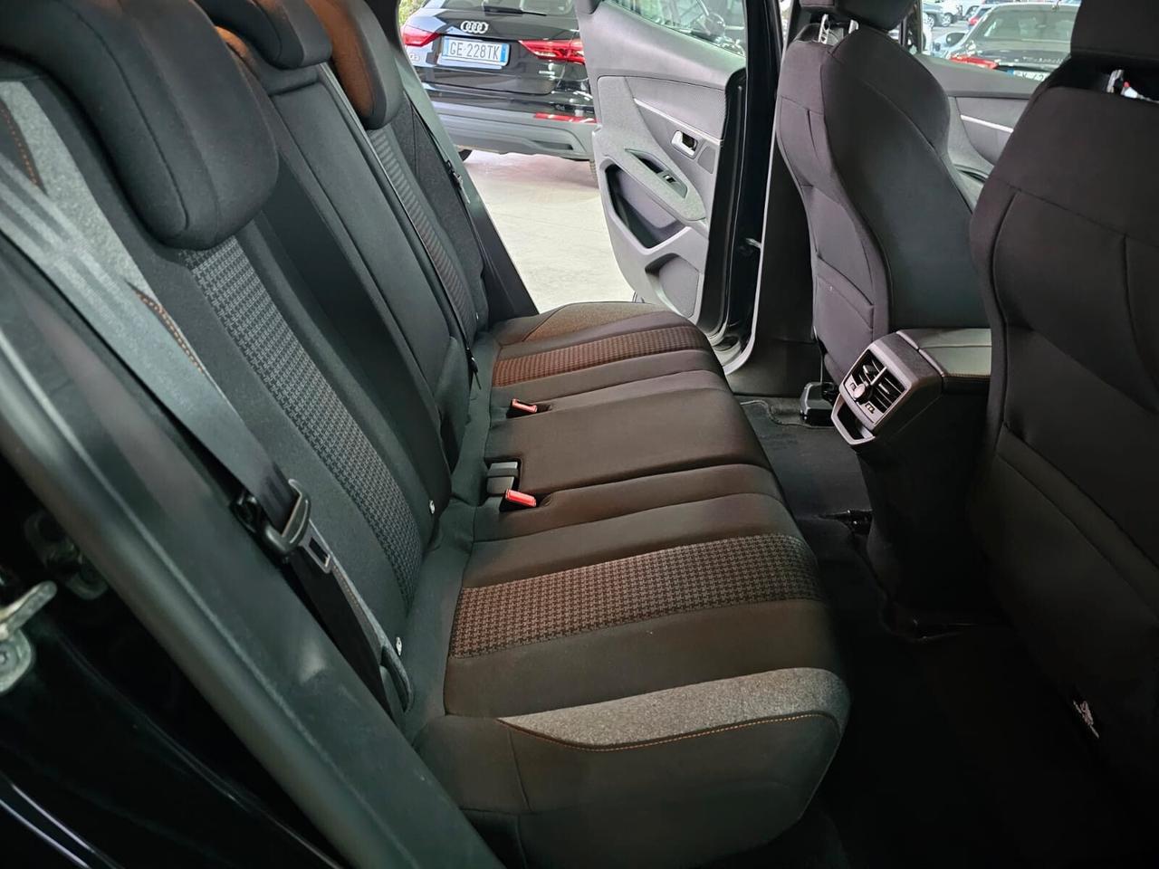 PEUGEOT 3008 1.5HDI 130CV ACTIVE BUSINESS 2021