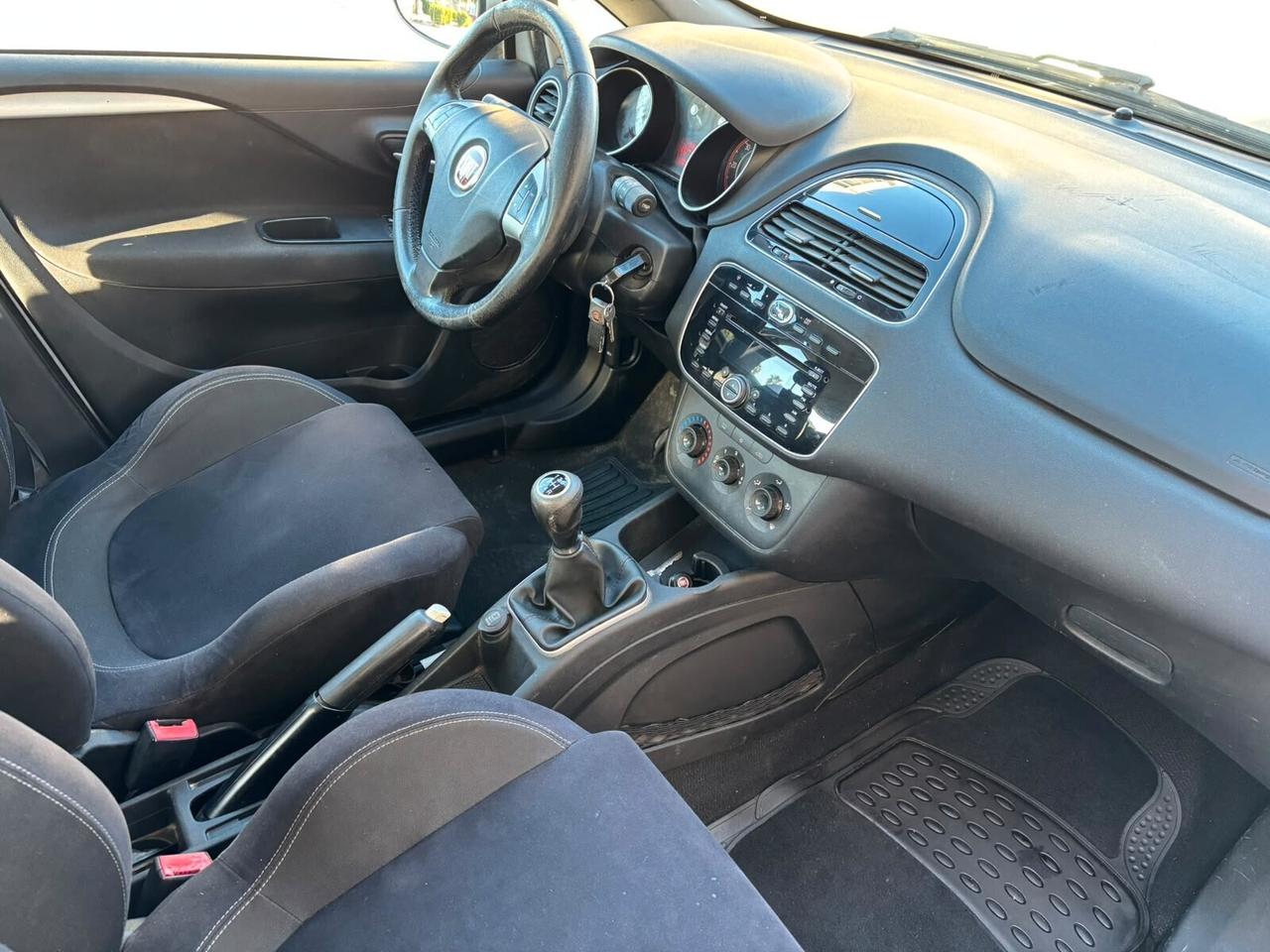FIAT PUNTO 1.3 MJT 2014