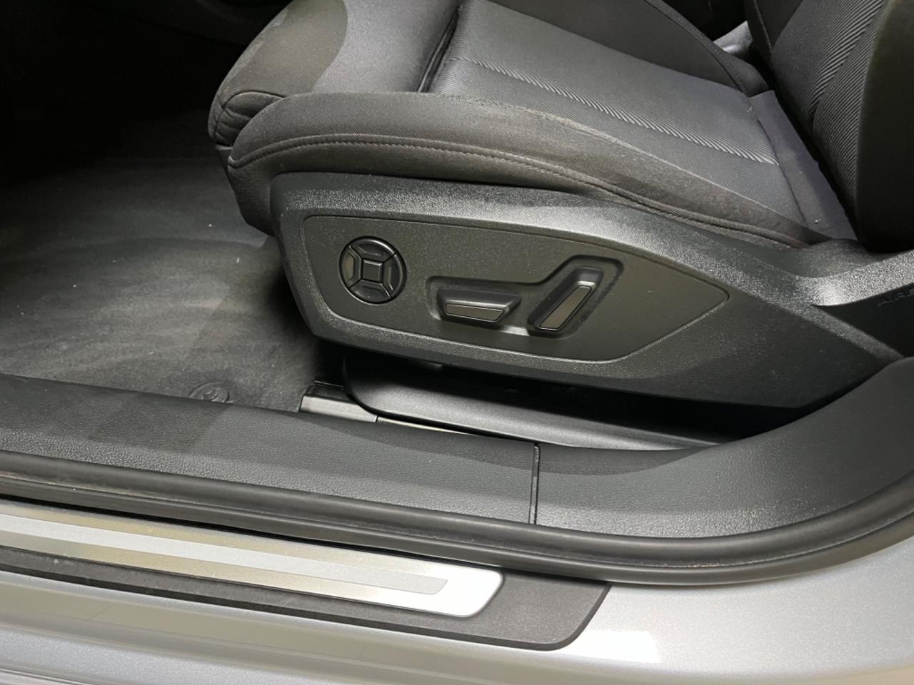 Audi A6 Avant 40 2.0 TDI quattro S tronic Sport
