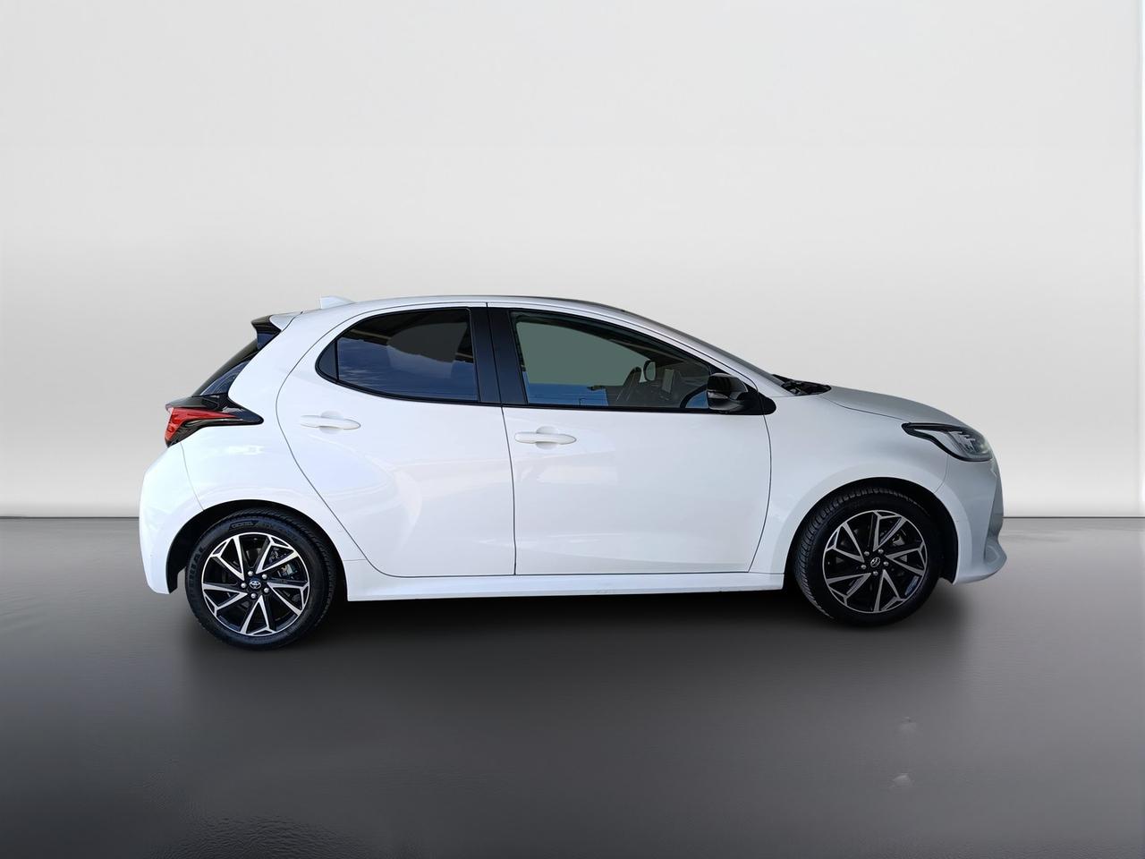 TOYOTA Yaris IV 2020 - Yaris 1.5h Lounge
