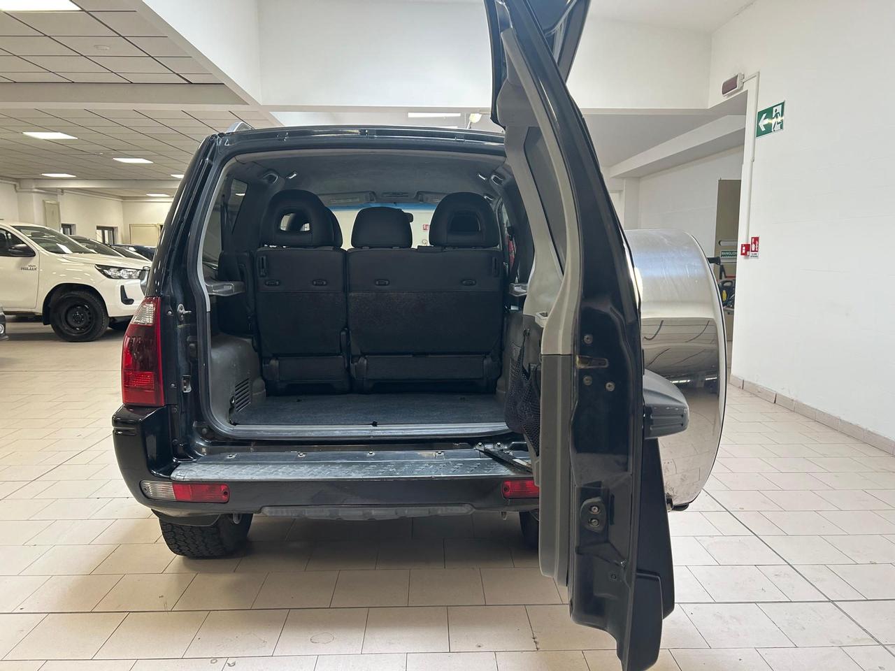Mitsubishi Pajero 3p 3.2 tdi 16v di-d Invite