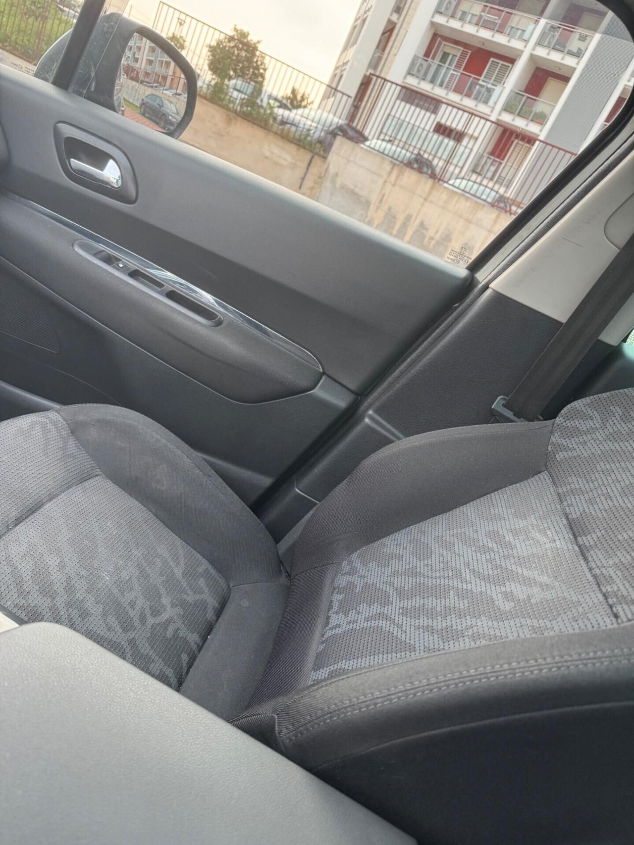 Peugeot 3008 2.0 HDi 150CV Tecno