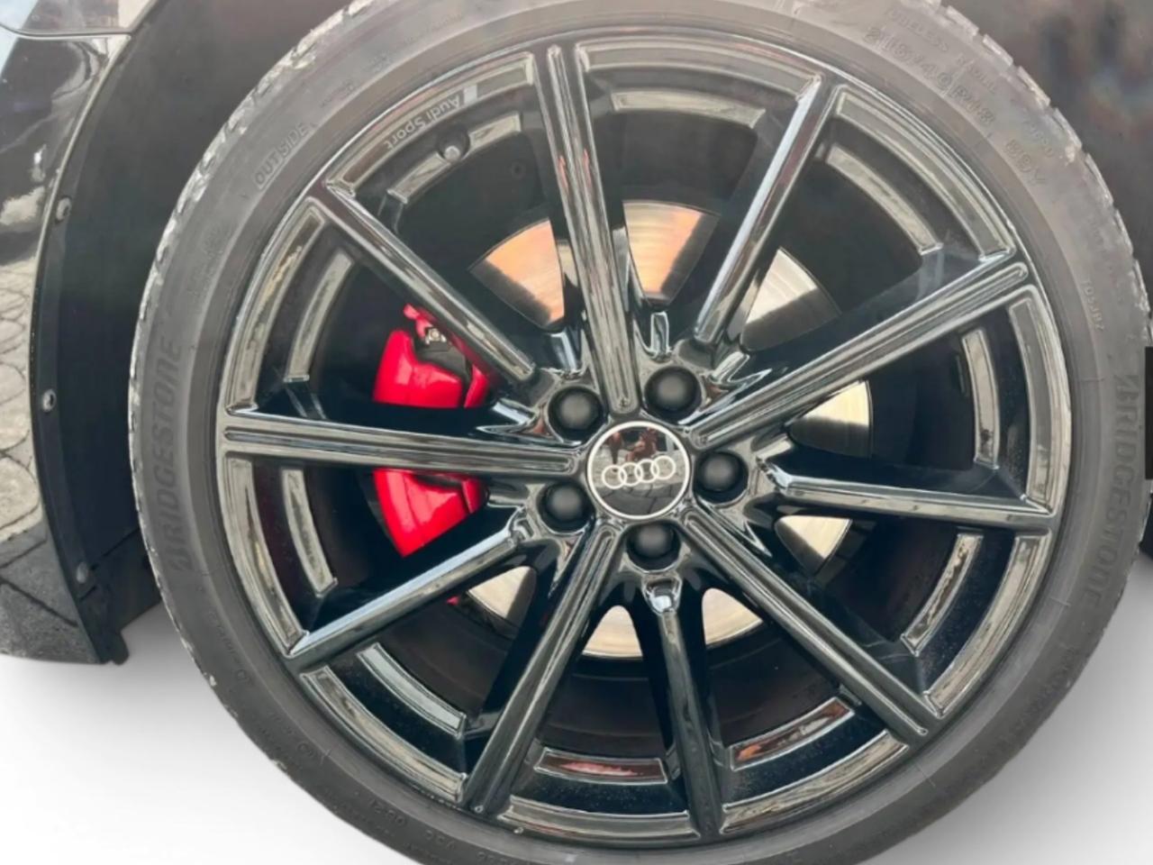 Audi A1 SPB 40 TFSI S tronic line edition Perfetta