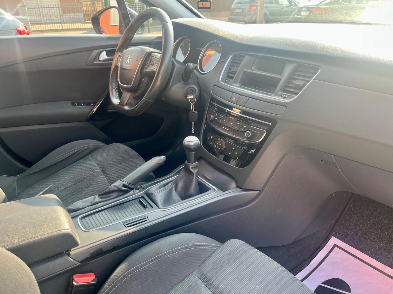 Peugeot 508 1.6 HDi 115CV SW