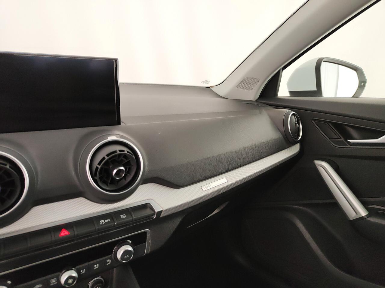 Audi Q2 35 TDI S tronic Business