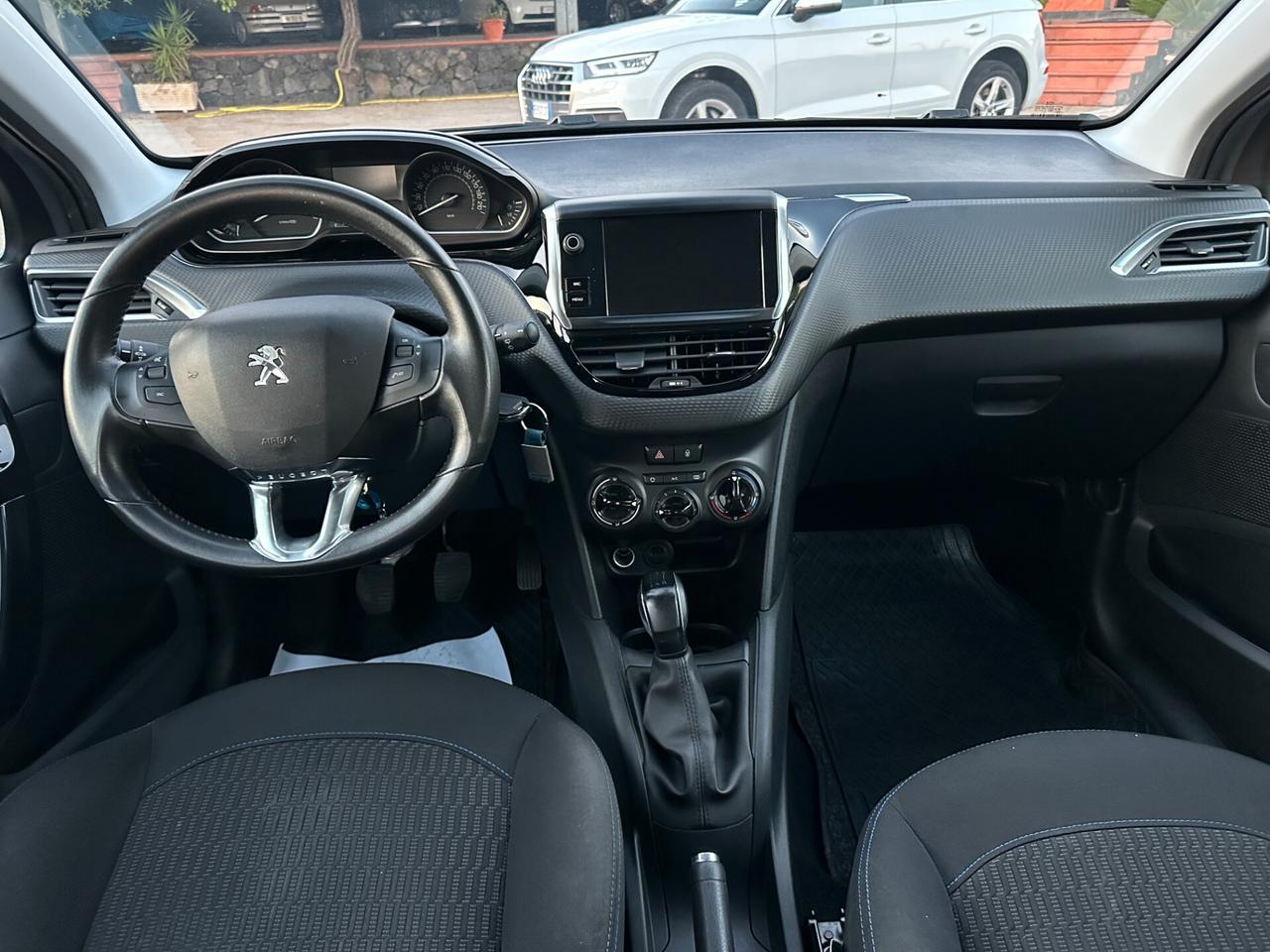 Peugeot 208 1.5 BlueHDi 100cv Signature - 2019 - 65.000 km