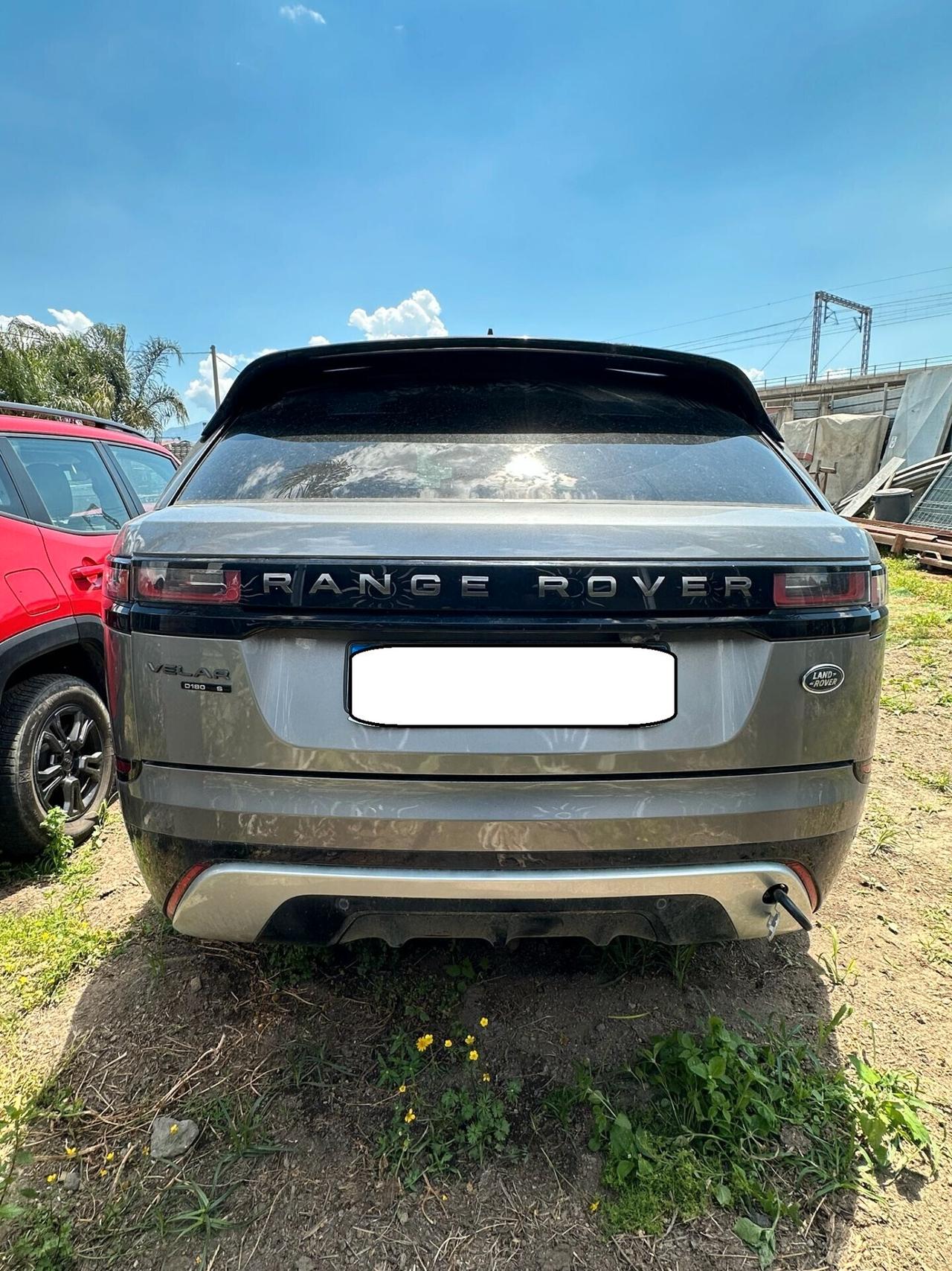 Land Rover Range Velar 2.0D 180 R-Dynamic SINISTRATO