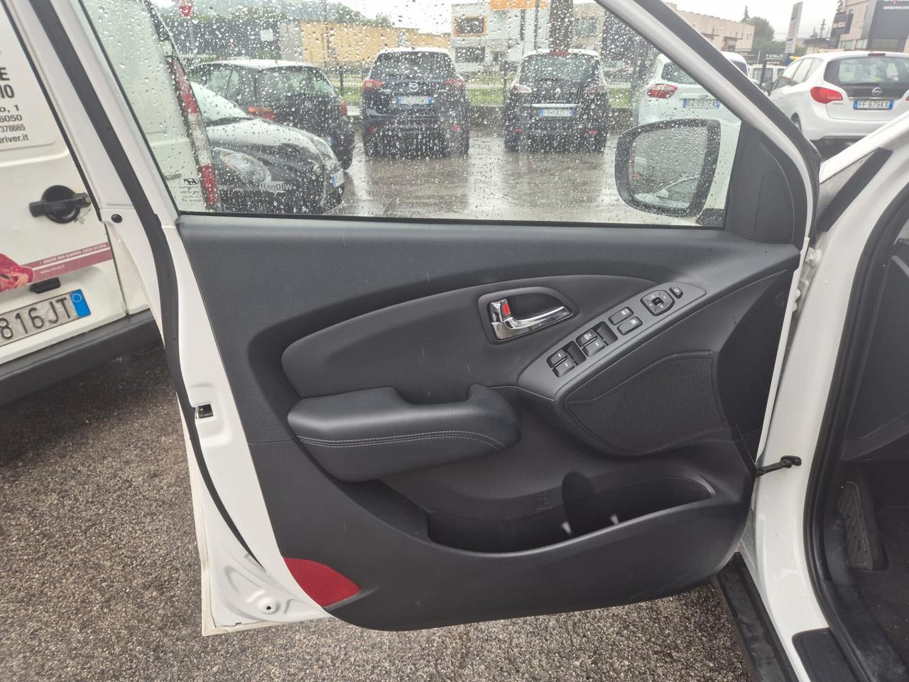 Hyundai iX35 1.7 CRDi 2WD Xpossible E5B