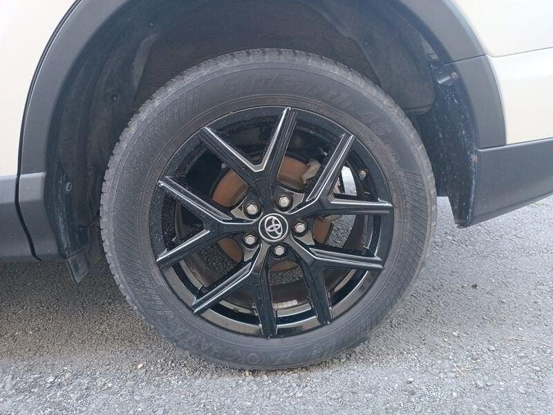 Toyota RAV4 Rav4 2.5 vvt-i h Lounge 2wd e-cvt my17