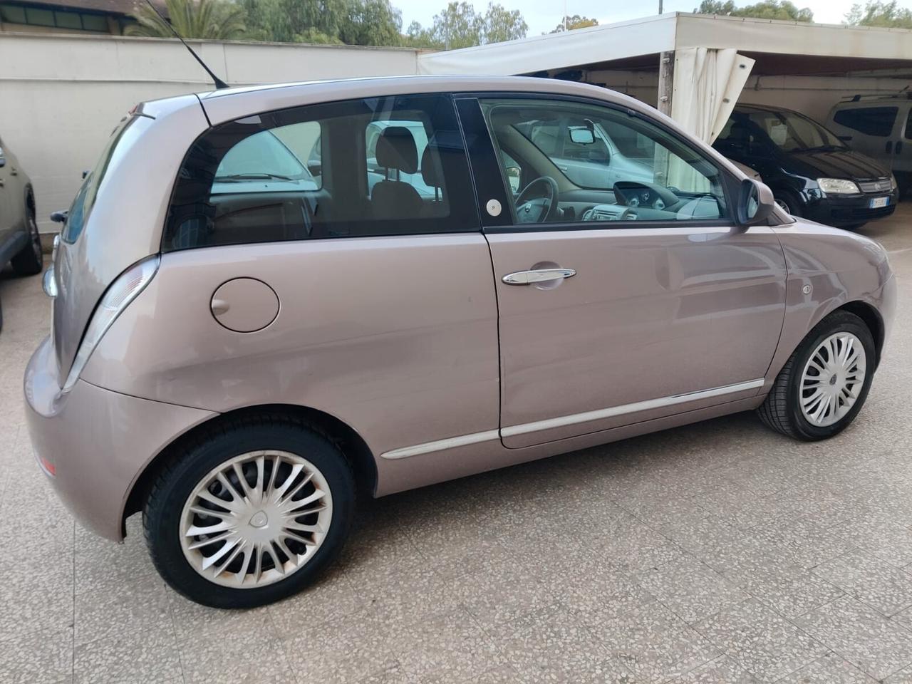 Lancia Ypsilon Benz/GPL