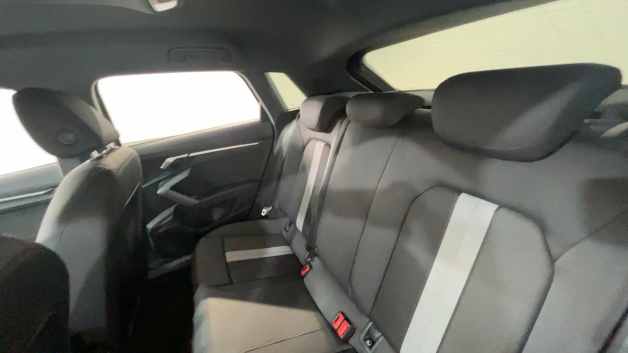 Audi A3 allstreet TDI 110 kW S tronic Business Advanced