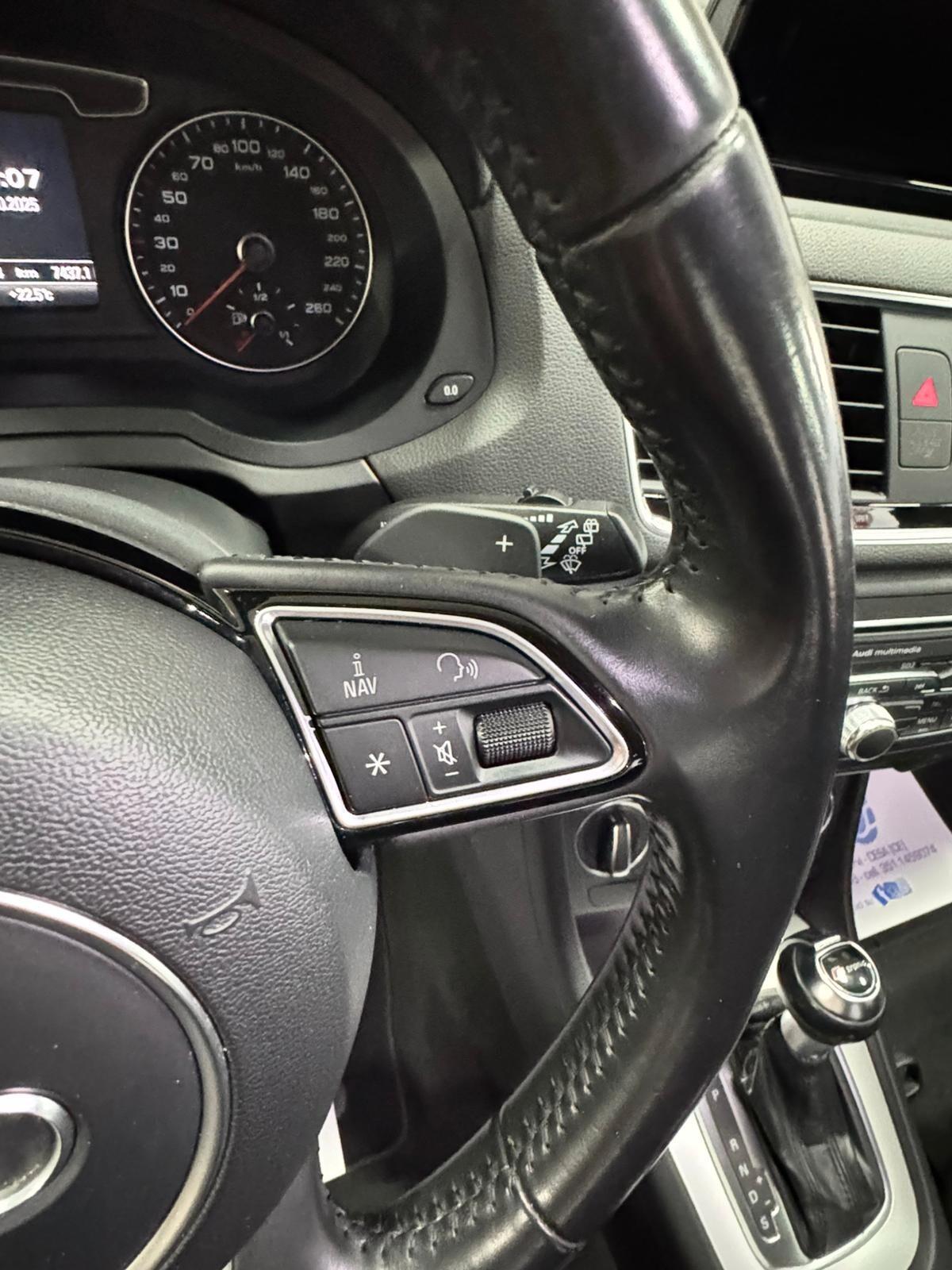 Audi Q3 2.0 TDI 150 CV Quattro S tronic S-line Edition Unico Pro. Tetto Apribile