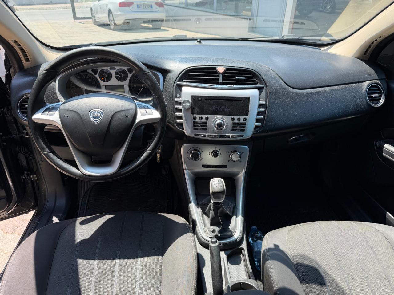 Lancia Delta 1.6 MJT DPF Gold 2011