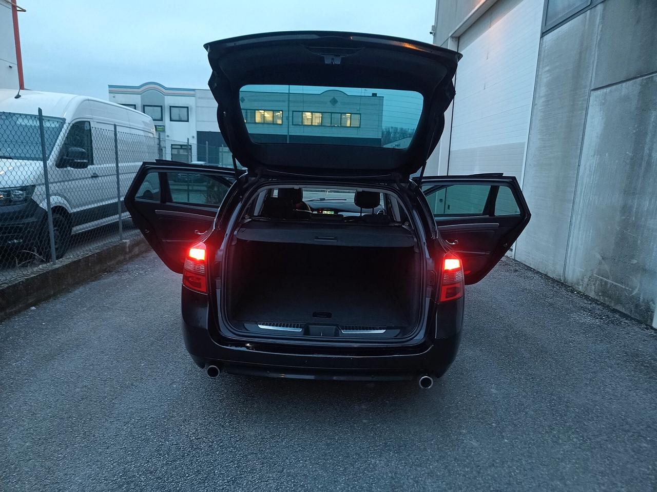 Renault Laguna 2.0 dCi 175CV SporTour Proactive 4Control ESM