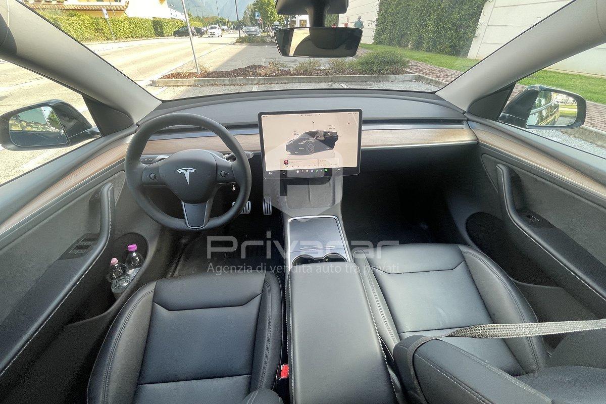 TESLA Model Y Performance AWD