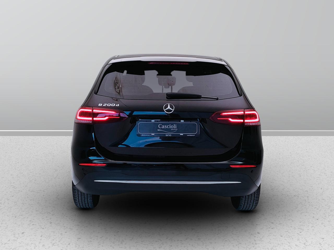 Mercedes-Benz Classe B - W247 2018 - B 200 d Sport auto