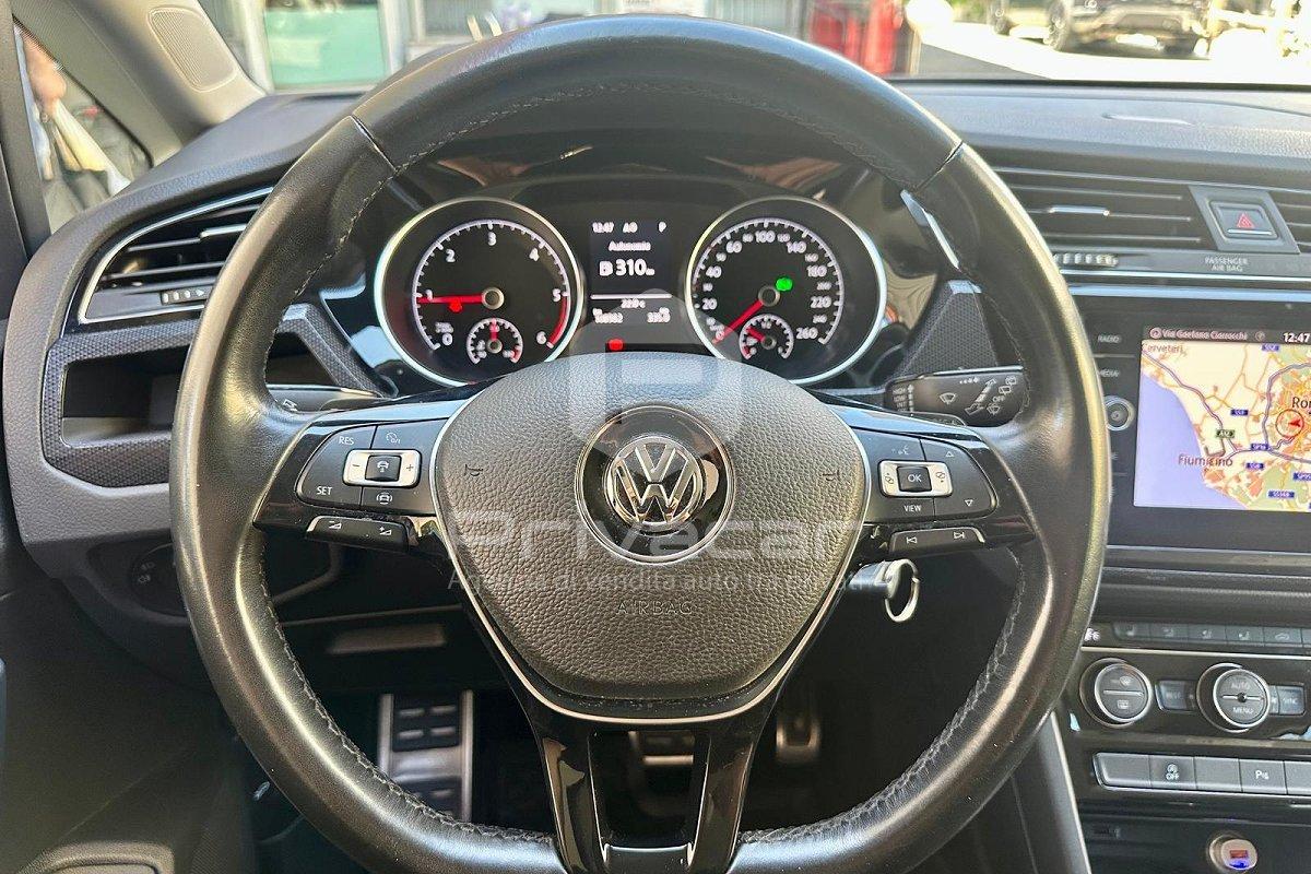 VOLKSWAGEN Touran 2.0 TDI 115 CV DSG Executive BlueMotion Technology