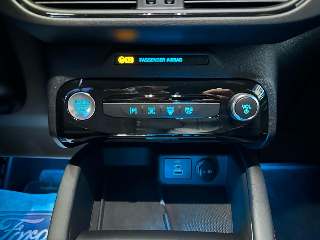 Ford Kuga 2.5 Full Hybrid 180 CV CVT 2WD ST-Line