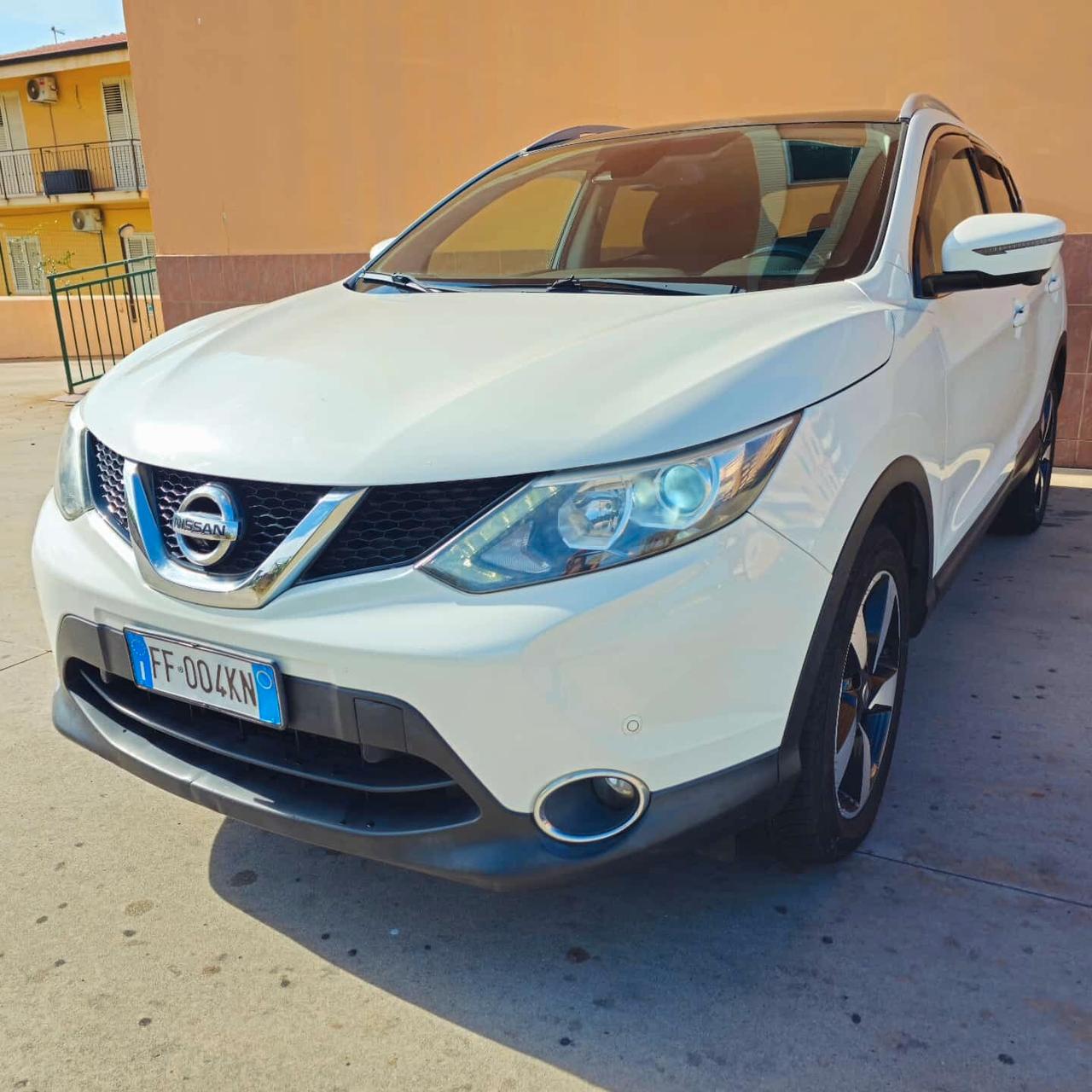 Nissan Qashqai 1.5 dCi N-Connecta
