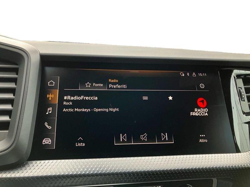 Audi A1 Sportback 35 TSI S Tronic Identity Contrast