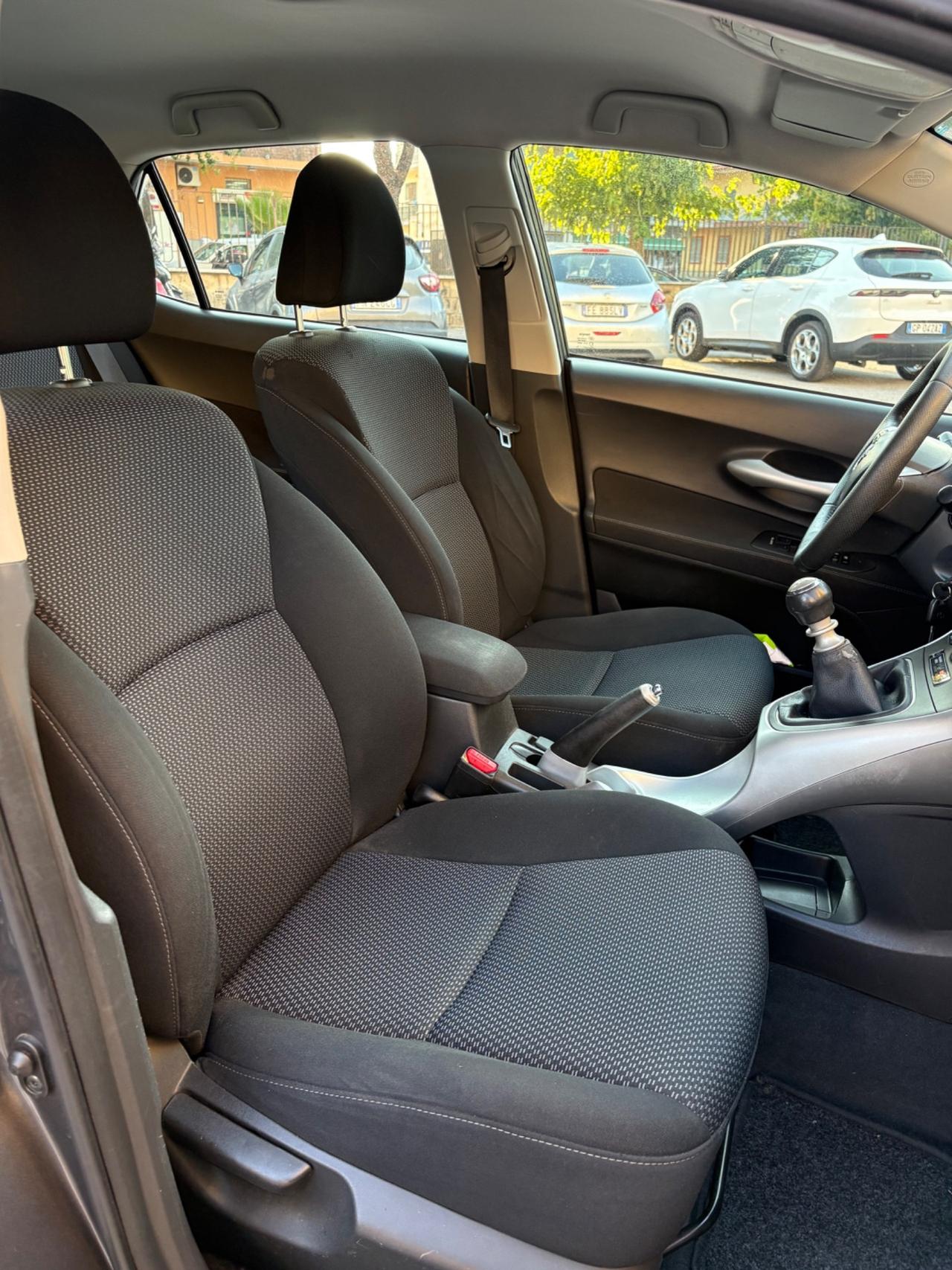 Toyota Auris 1.4 D-4D 5 porte 155000km