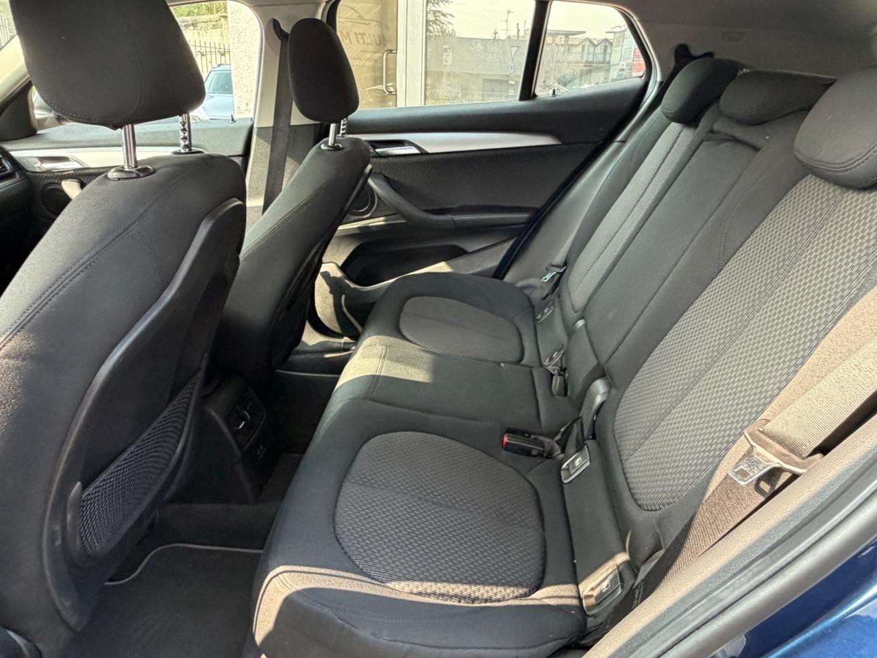 Bmw X2 xDrive25e Business-X