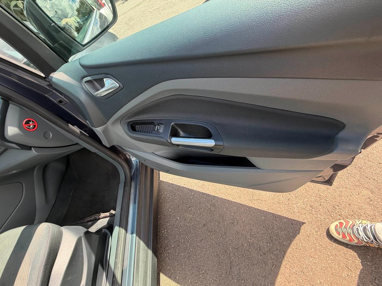 Ford C-Max 1.6 TDCi 115CV Titanium