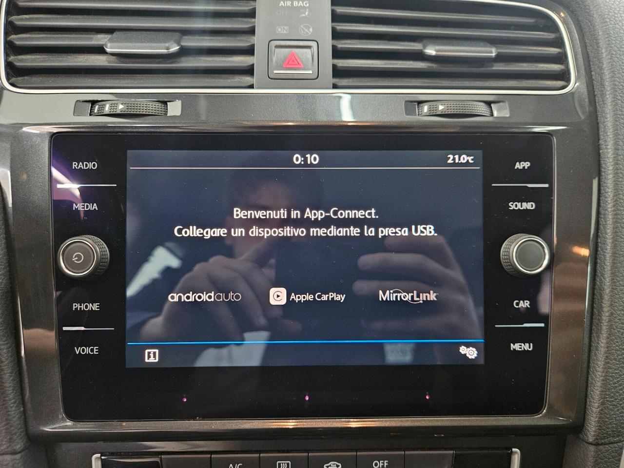 Volkswagen Golf Variant 1.4 tgi Business 110cv