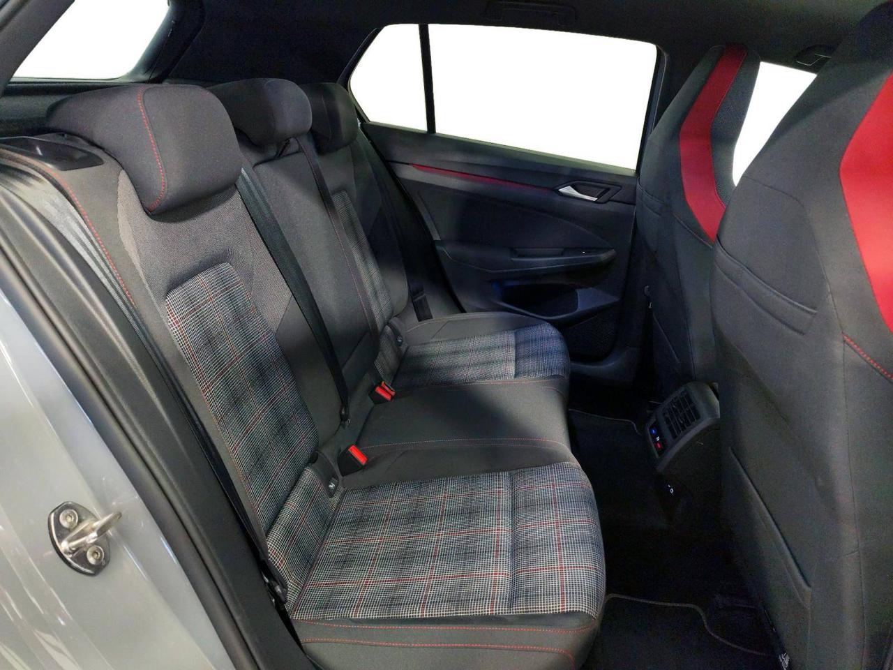 Volkswagen Golf 2.0 tsi GTI 245cv