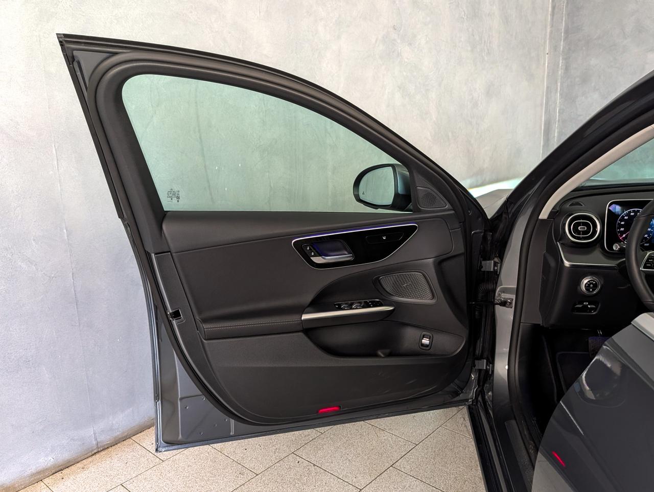 Mercedes-Benz 200 mhev 193cv Automatic Avantgarde Advanced