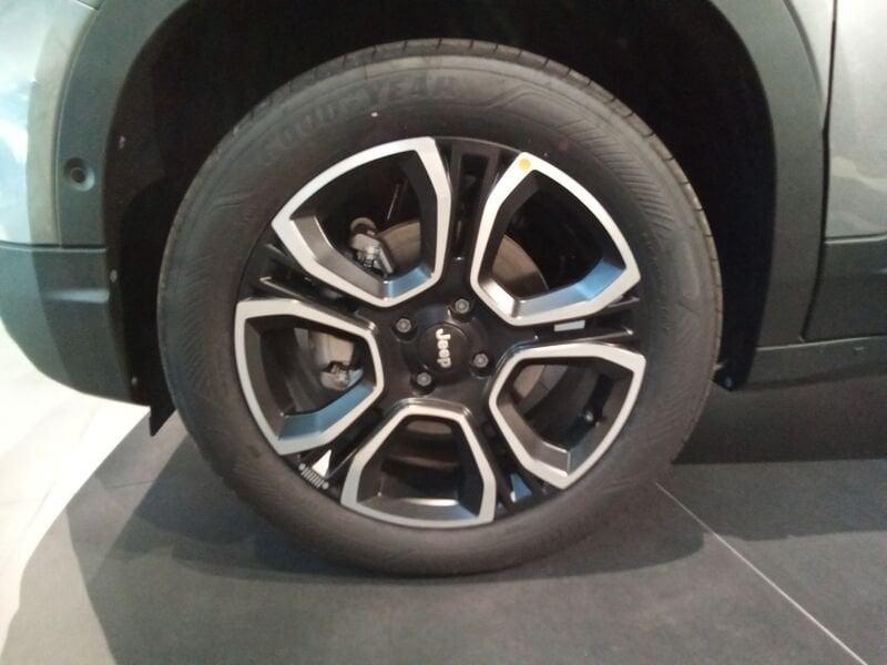 Jeep Avenger e-Hybrid 1.2 MHEV e-Hybrid Turbo Summit